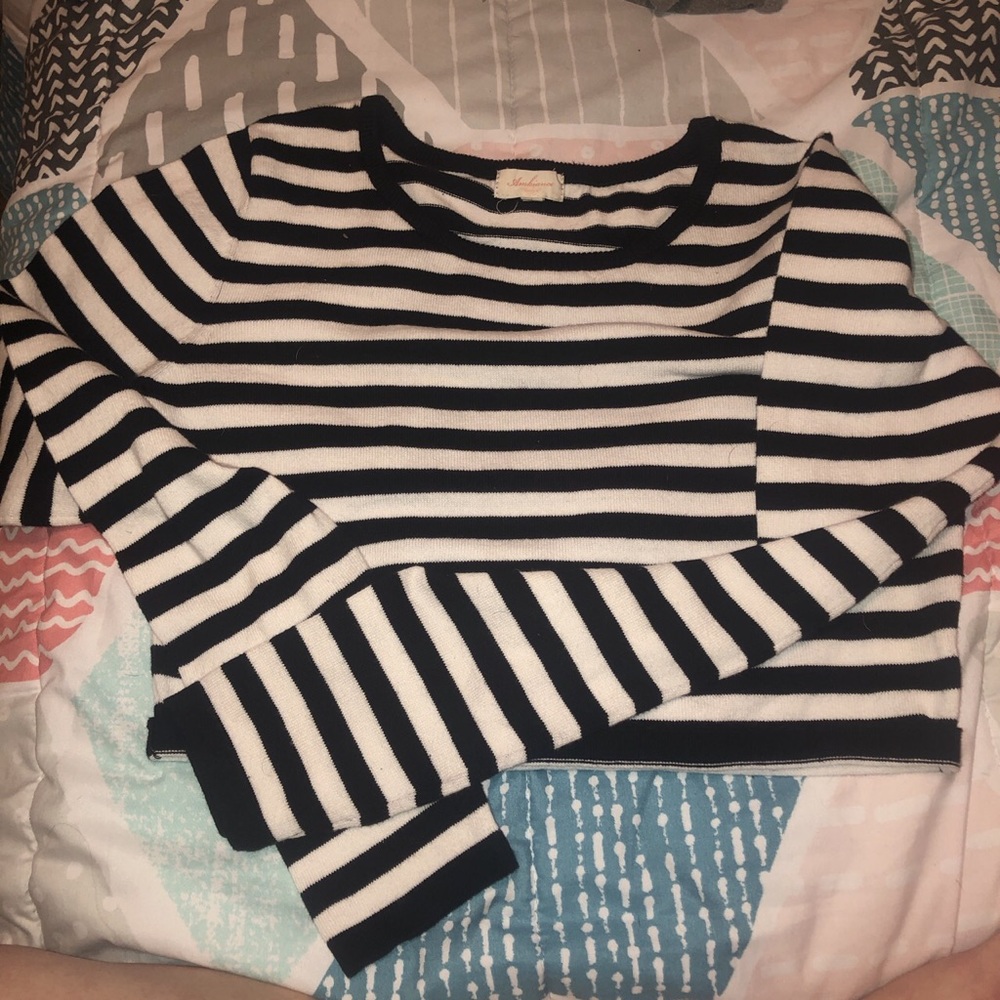 long sleeve crop top